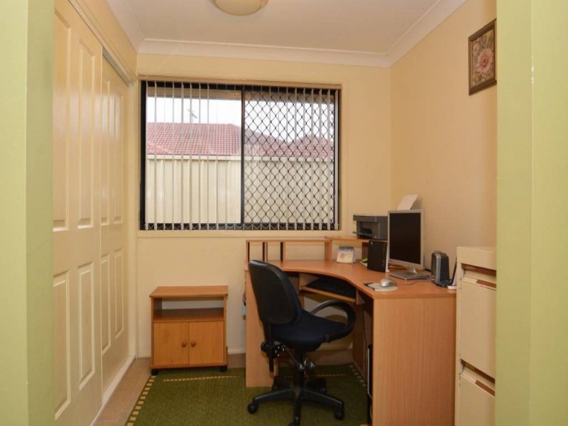 27 Tyrrell Grove, Cessnock NSW 2325