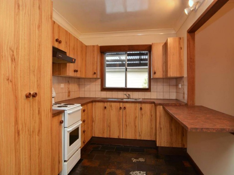 301 Cessnock Road, Abermain NSW 2326