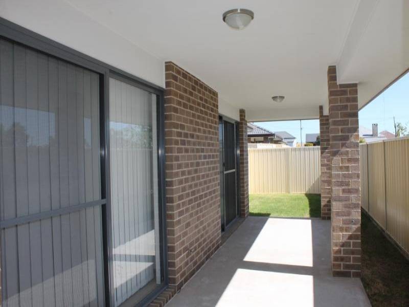 4/83A Alexandra Street, Kurri Kurri NSW 2327
