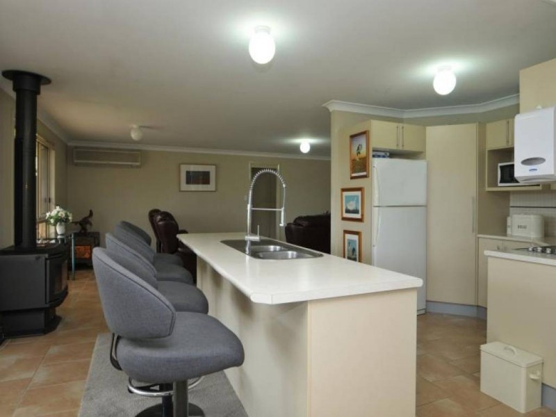 39 Church Street, Ellalong NSW 2325