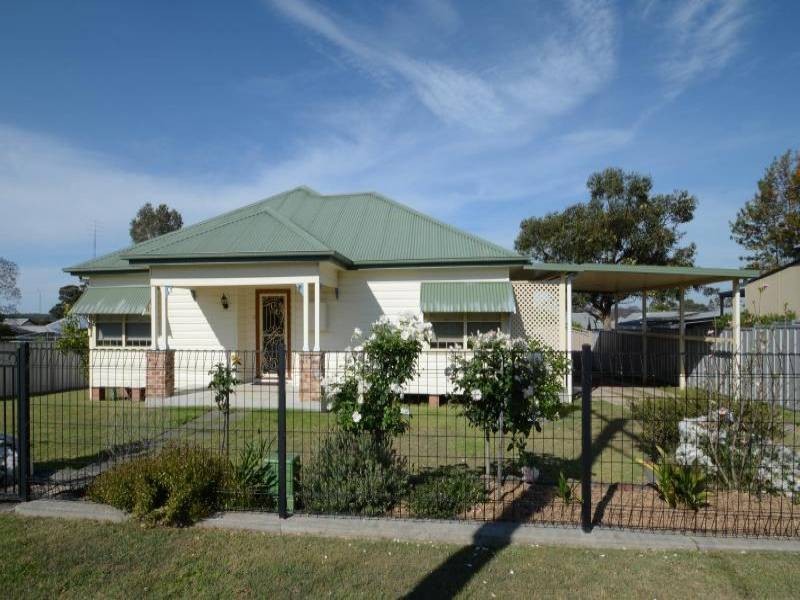 30 Love Street, Cessnock NSW 2325