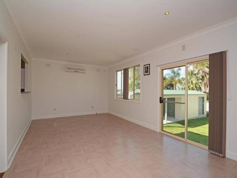 30 Love Street, Cessnock NSW 2325