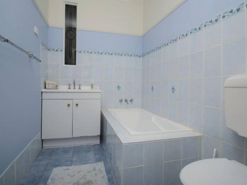 30 Love Street, Cessnock NSW 2325