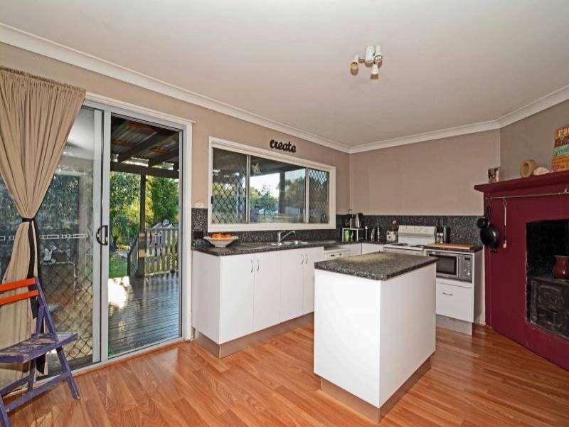 436 Wollombi Road, Bellbird NSW 2325