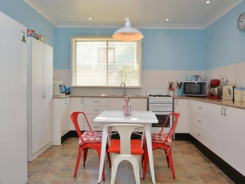 39 Sixth Street, Weston NSW 2326