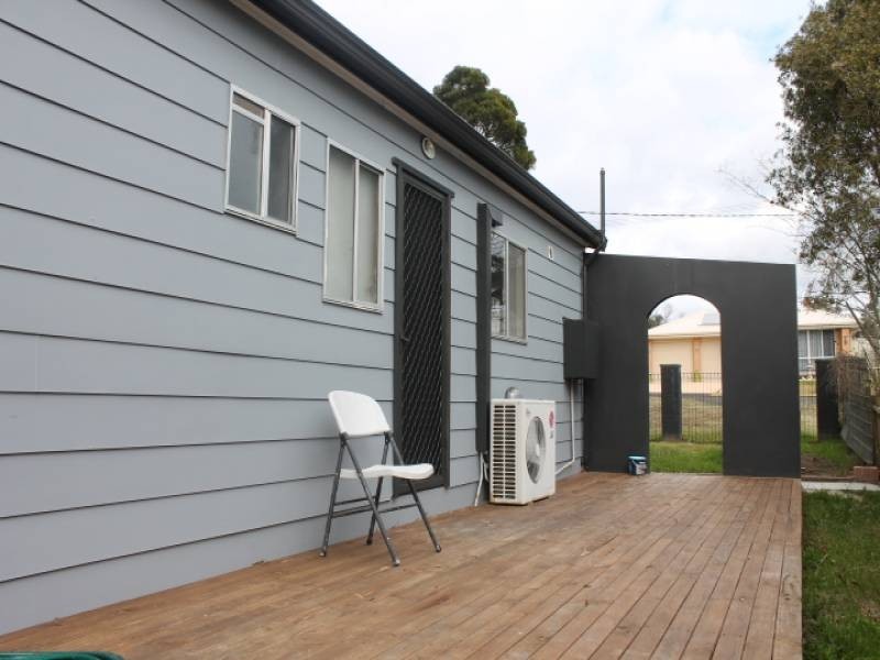 20 John Street, Ellalong NSW 2325