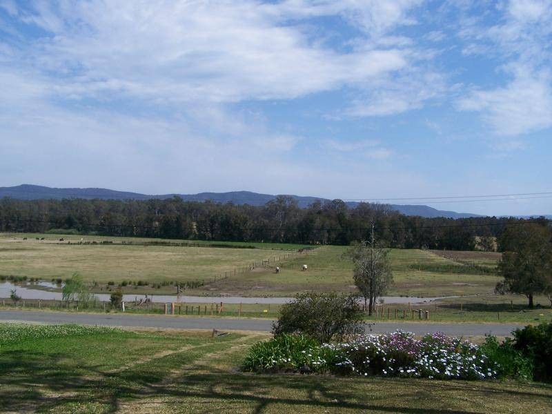 34 CAMPBELL STREET, Ellalong NSW 2325