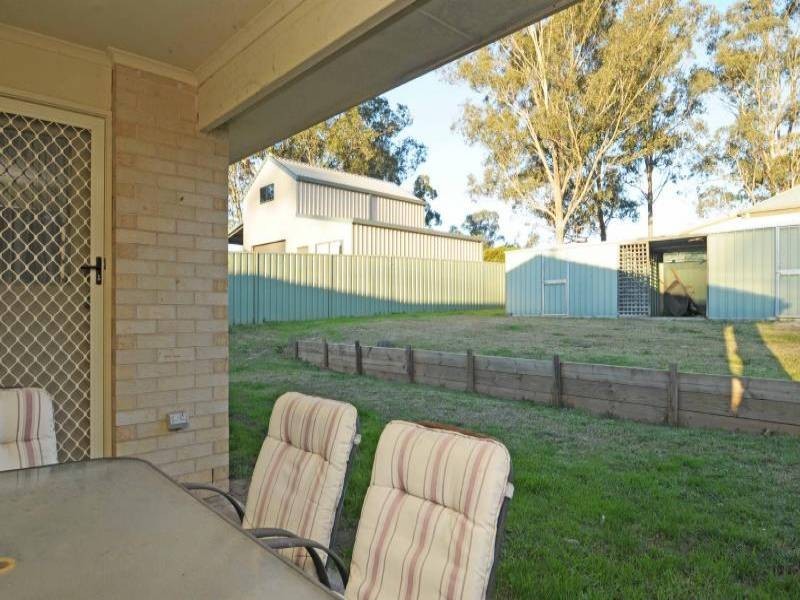 2B William Street, Paxton NSW 2325