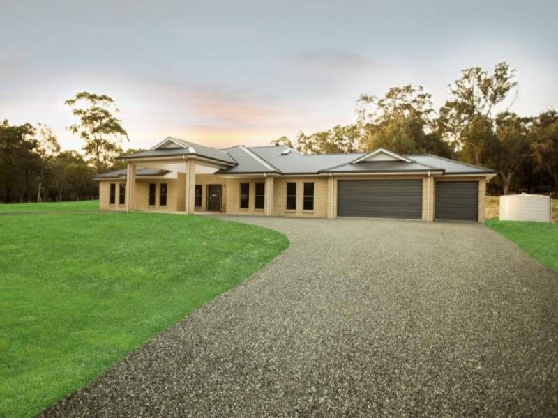 8 Tunnel Road, Cessnock NSW 2325