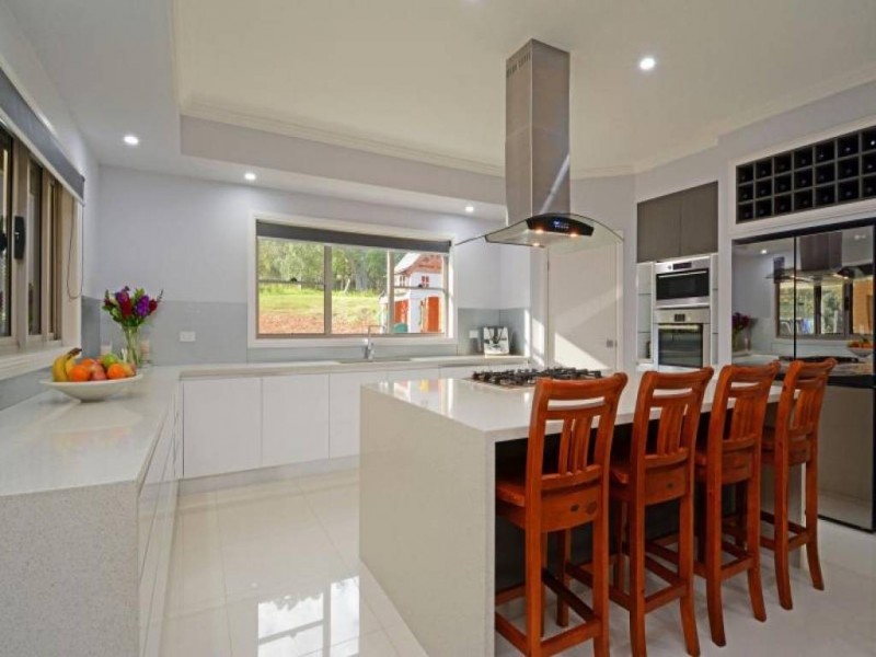 8 Tunnel Road, Cessnock NSW 2325