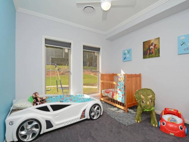 8 Tunnel Road, Cessnock NSW 2325