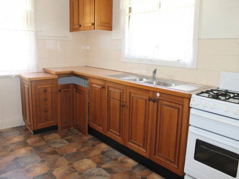 68 Fifth Street, Weston NSW 2326