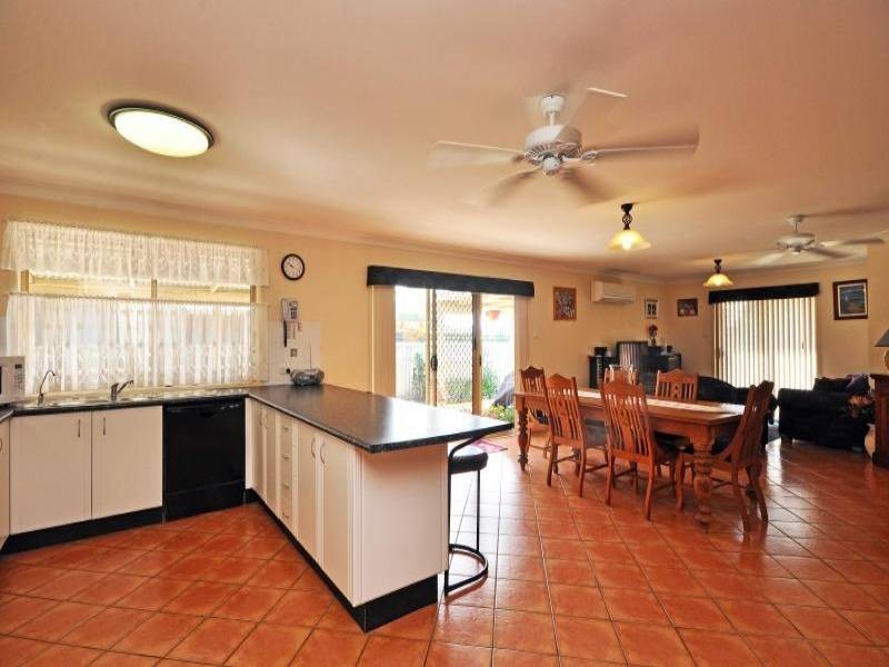 18 Lightfoot Street, Cessnock NSW 2325