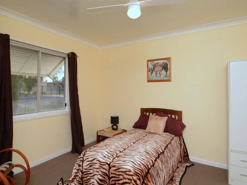 5 Church Street, Weston NSW 2326