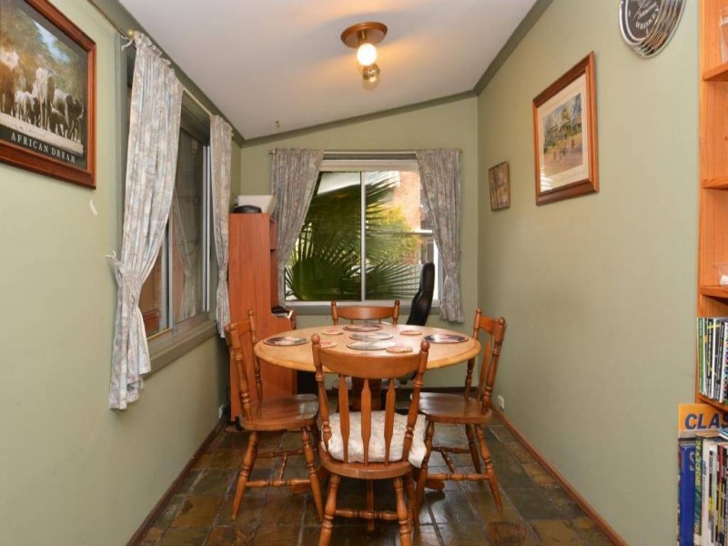 8 Anzac Avenue, Cessnock NSW 2325