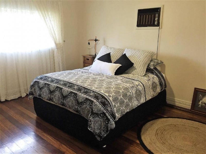 8 Anzac Avenue, Cessnock NSW 2325