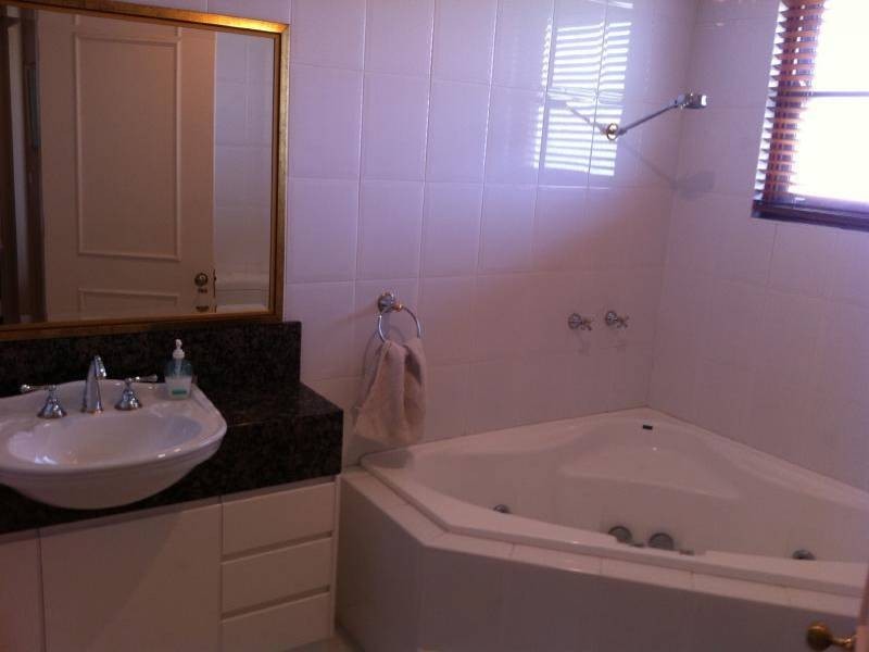 162 Wilderness Road, Rothbury NSW 2320