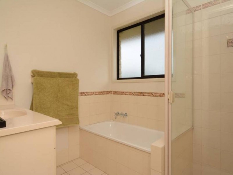 15 Currawong Close, Weston NSW 2326