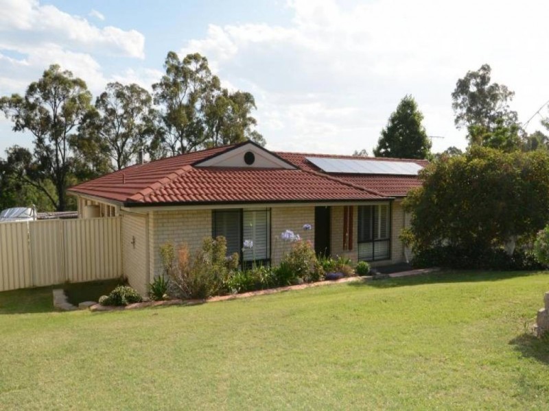 15 Currawong Close, Weston NSW 2326