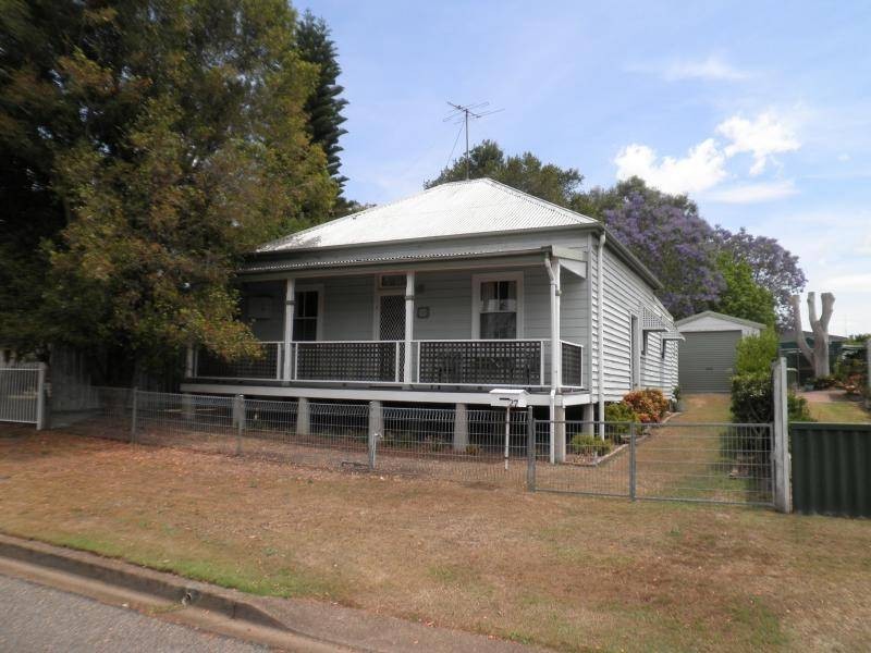 27 Hickey Street, Cessnock NSW 2325