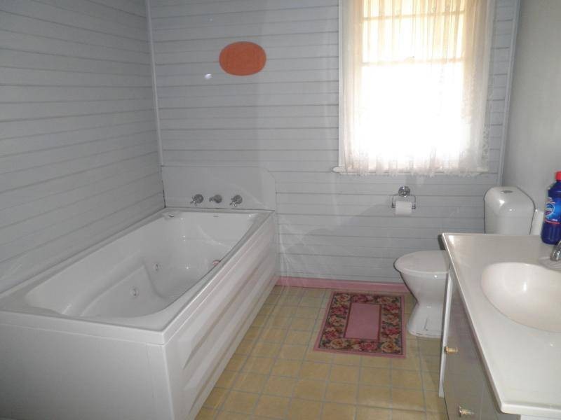 27 Hickey Street, Cessnock NSW 2325