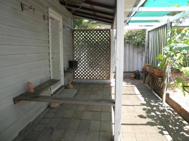 27 Hickey Street, Cessnock NSW 2325