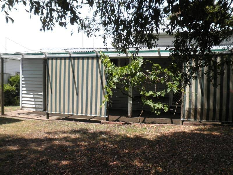 27 Hickey Street, Cessnock NSW 2325