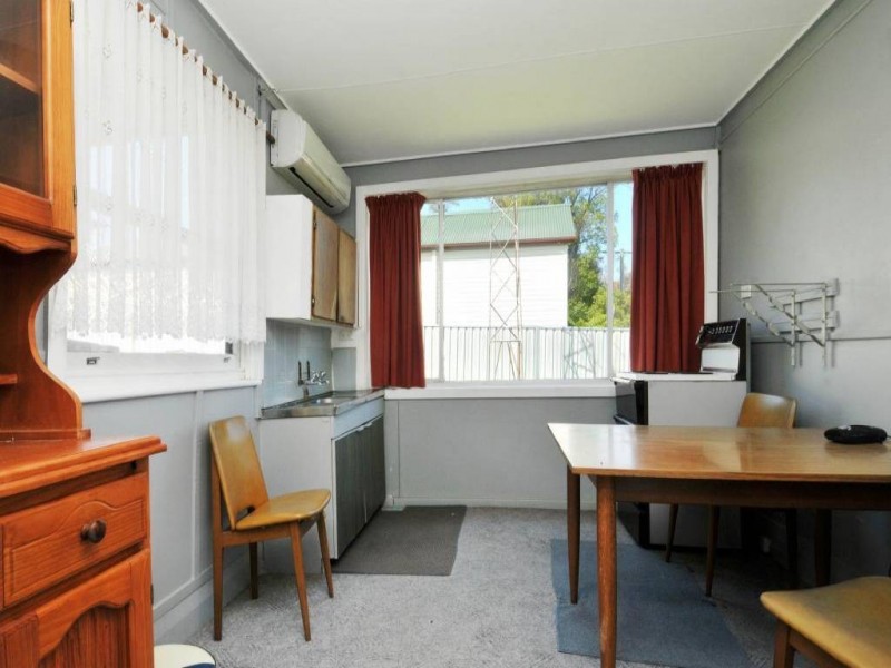 21 Northumberland Street, Neath NSW 2326