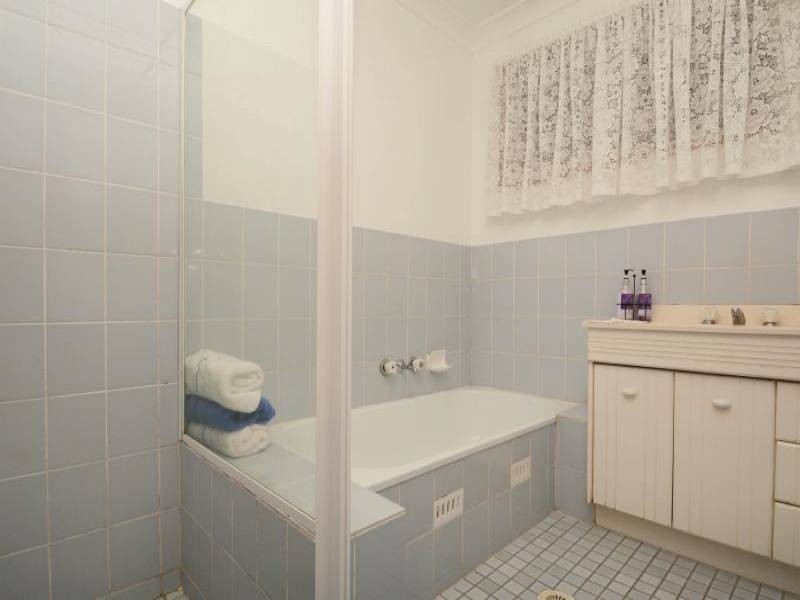 2-4 Mulbring Street, Ellalong NSW 2325