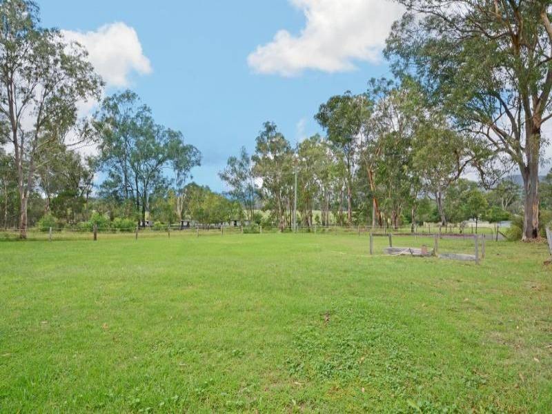 2-4 Mulbring Street, Ellalong NSW 2325