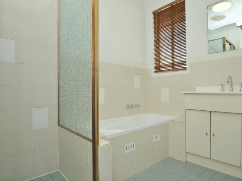 15 Quarry Street, Cessnock NSW 2325