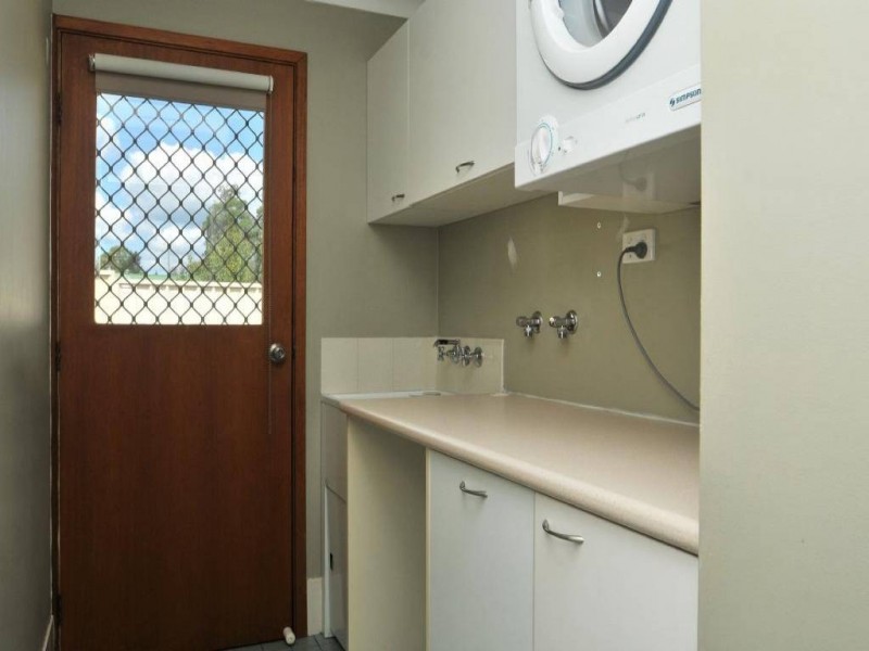 15 Quarry Street, Cessnock NSW 2325