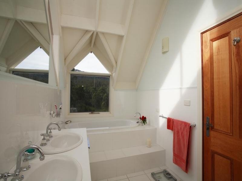 1215 Congewai Road, Congewai NSW 2325