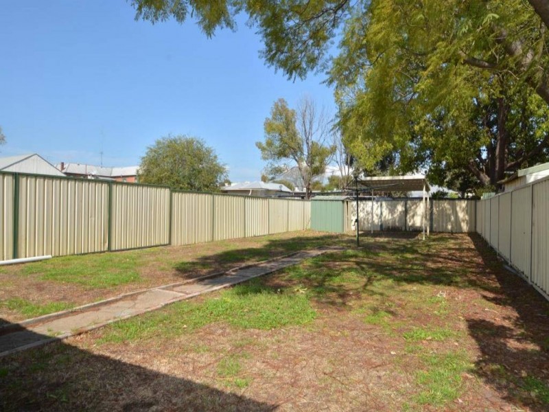 56 First Street, Weston NSW 2326