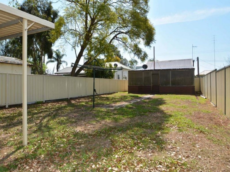 56 First Street, Weston NSW 2326