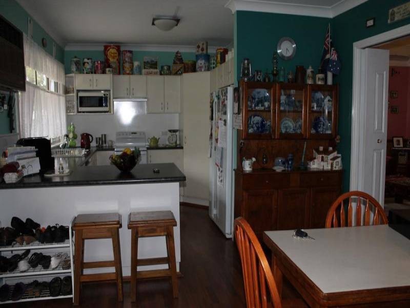 17 Hay Street, Abermain NSW 2326