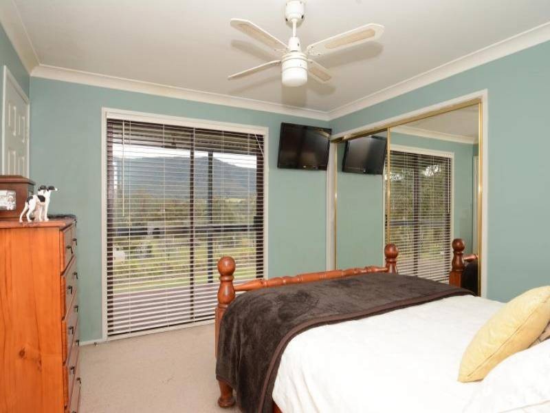 1225 Leggetts Drive, Mount Vincent NSW 2323