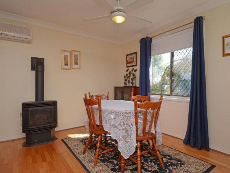 11 Caledonian Street, Aberdare NSW 2325