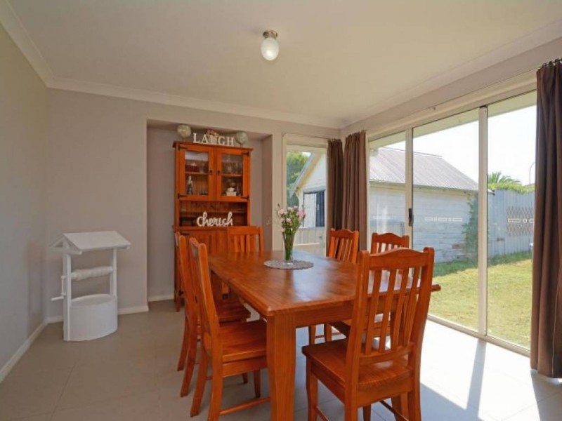 4 Stephen Street, Cessnock NSW 2325