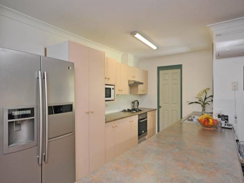 6 Tulloch Terrace, Cessnock NSW 2325