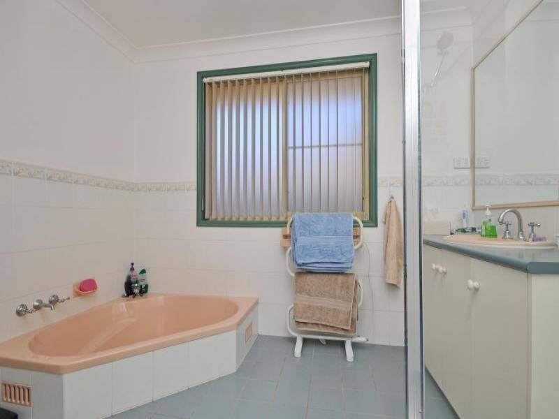 6 Tulloch Terrace, Cessnock NSW 2325
