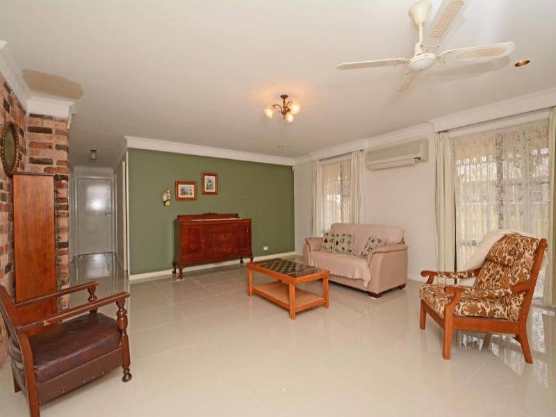 2 Adelaide Street, Paxton NSW 2325