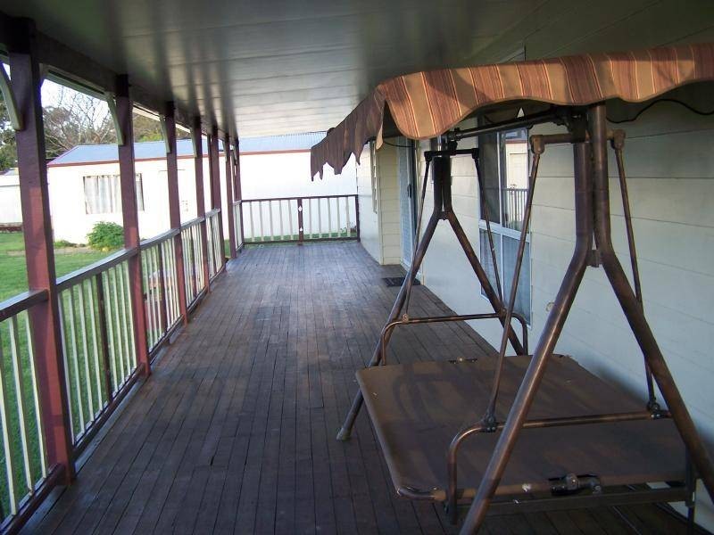 84 Helena Street, Ellalong NSW 2325