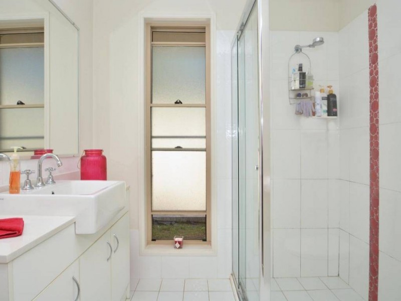 152 Church Street, Weston NSW 2326