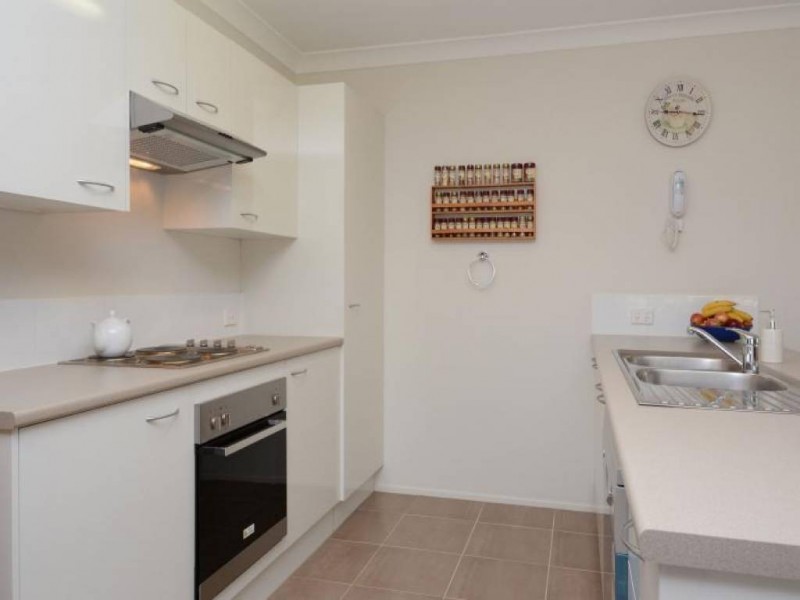 19 John Street, Ellalong NSW 2325