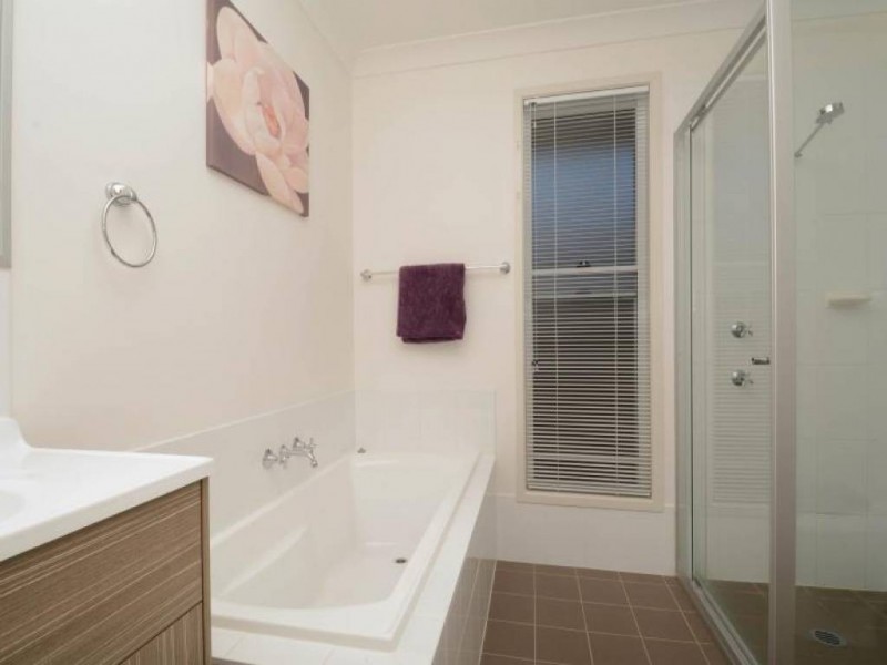19 John Street, Ellalong NSW 2325