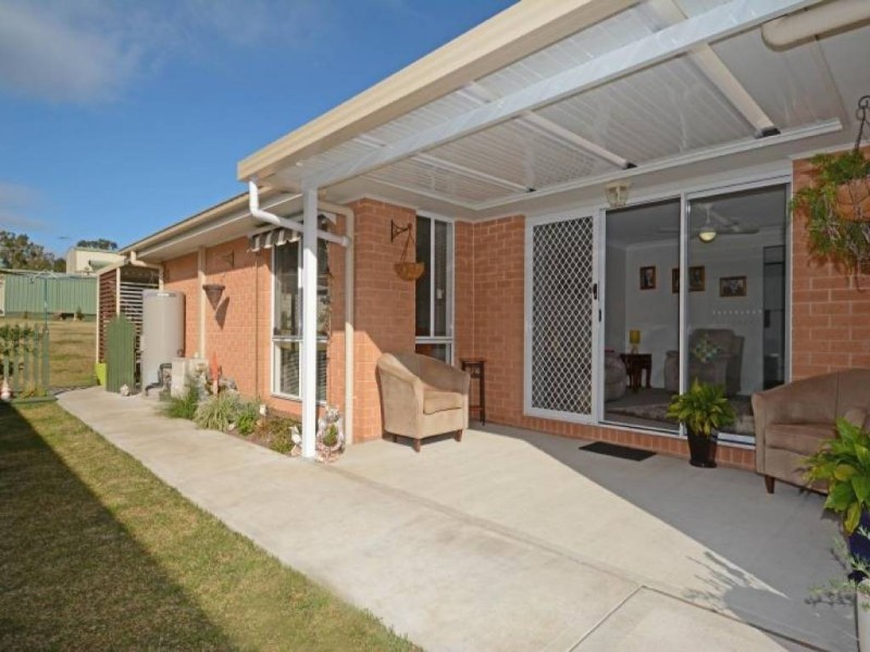 19 John Street, Ellalong NSW 2325