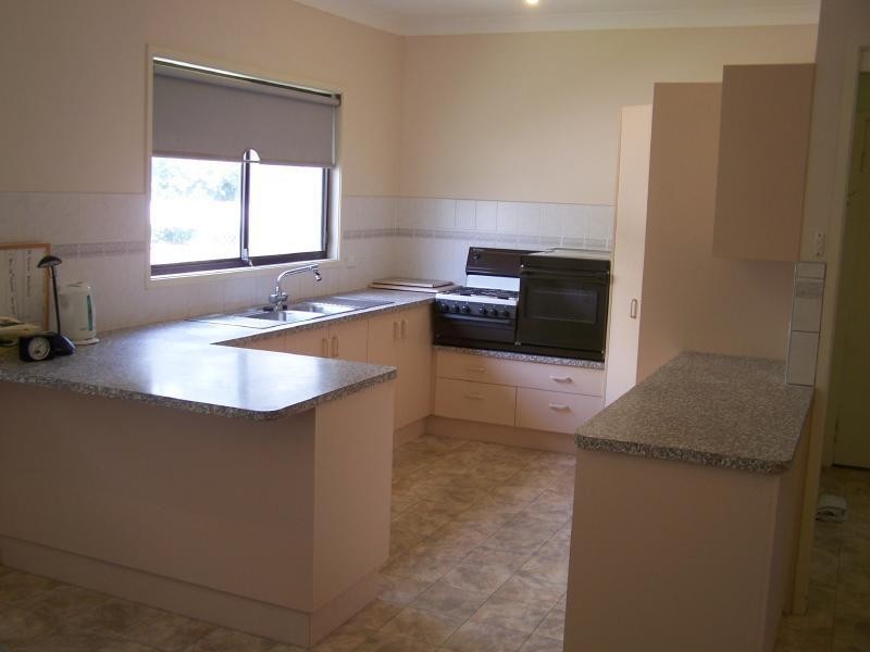 Pelaw Main NSW 2327