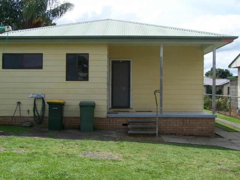 Pelaw Main NSW 2327