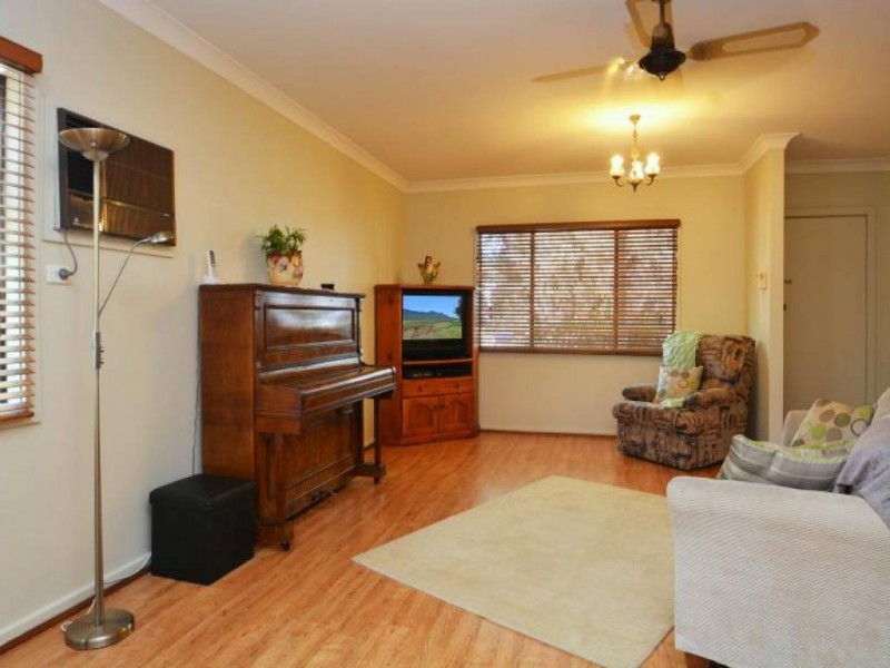 35 Harris Street, Cessnock NSW 2325